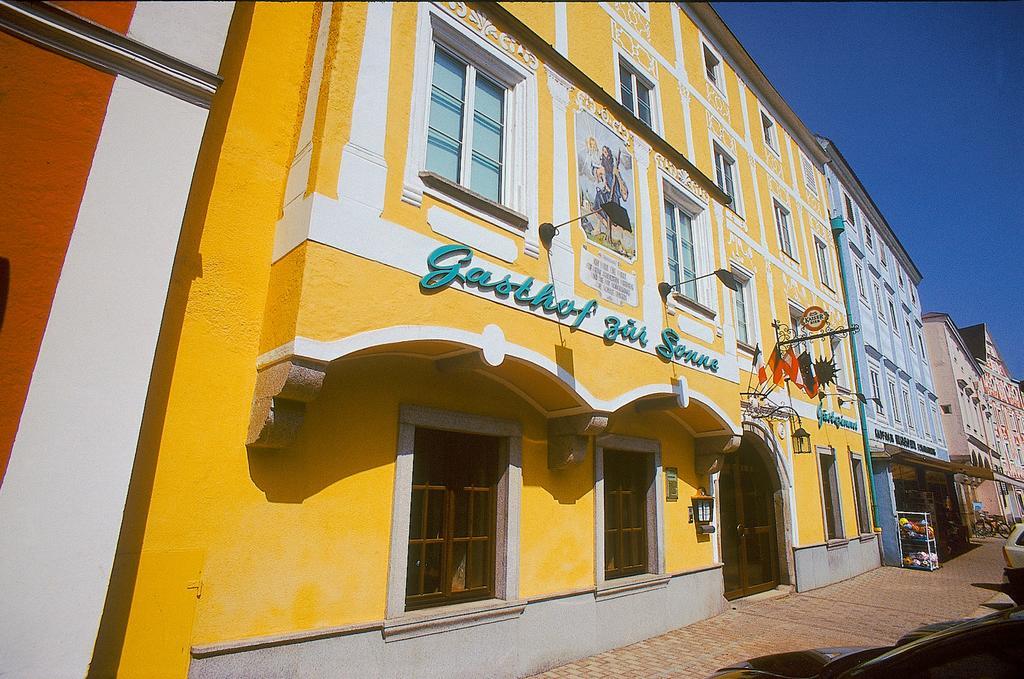 Hotel Gasthof Sonne Aschach an der Donau Exterior foto